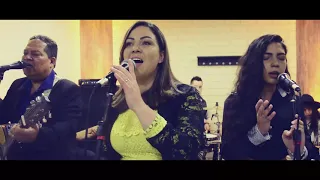 GRUPO ADORAÇÃO - MEDLEY HINOS ANTIGOS (cover)