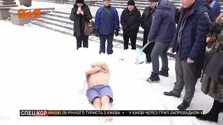 Мешканець Тернополя побив рекорд з найтривалішого перебування людини під снігом