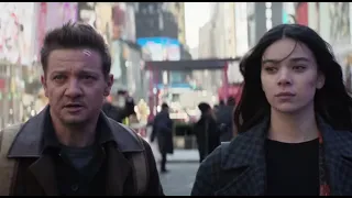 Hawkeye - Clip "Problemas de marca" Subtitulado Español Latino