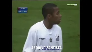 ROBINHO DÁ CANETA EM RODRIGO FABRI NO 1º TEMPO DE SANTOS 3X0 ATLETICO-MG - BRASILEIRAO 2005