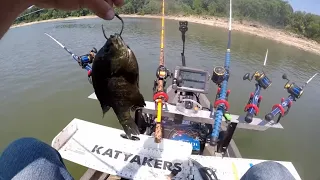 Catching Big Flathead and Blue Catfish on the Ohio River (Anchoring/Bumping)