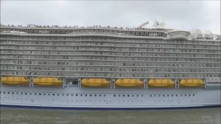 Biggest Cruiseship of the world: Harmony of the Seas leaves Rotterdam may 2016