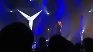 Kyo - Sarah @Zénith de Paris