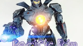 Neca Pacific Rim 18" - Gipsy Danger Battle Damaged With Light Up Plasma Cannon