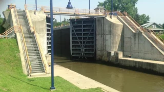 How Erie Canal Lock 2 Works