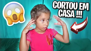 A MANU CORTOU o CABELO em CASA com 5 ANOS E SE ARREPENDEU ! 😱