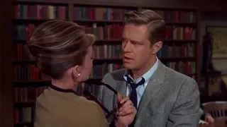 Breakfast at Tiffany's - Paul Tells Holly in the Library He Loves Her (16) - Audrey Hepburn