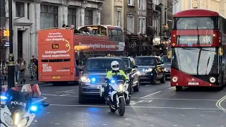 SEG escort unknown VIP through Trafalgar Square