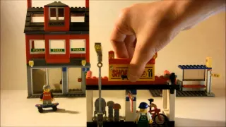 LEGO City set 7641 Town Square Review!