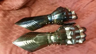 How I make a gothic gauntlet from start to finish - slideshow