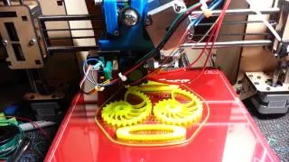 E3Dv5 hotend printing in PLA on a Makerfarm Prusa i3!