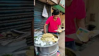 Humble Raju Da Selling Cheapest Paratha & Aloo Sabji #shorts #viral #streetfood #paratha