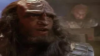 Kurn and Worf In Battle