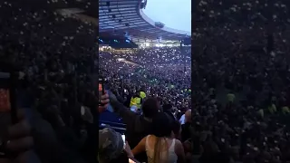 champagne supernova , liam Gallagher at hampden 2022