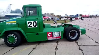 Краз с танковым двигателем на Old Car Land