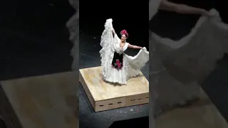 "LA MORENA" Fragmento. Ballet Folklórico de México de Amalia Hernández.