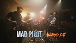 Mad Pilot - Another Day (Live @ DTH Studios)