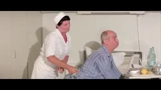 Louis de Funès : L'Aile ou la cuisse (1976) - Piqueuse !