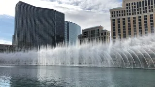 Fountains of Bellagio- The Star Spangled Banner- Whitney Houston