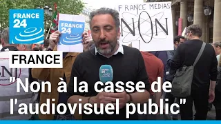 Forte mobilisation à Paris contre le projet de fusion des médias de l'audiovisuel public français