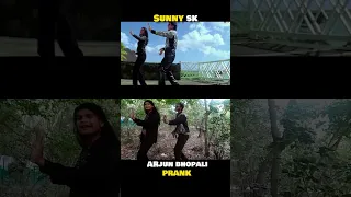 Kisi Disco Mein Jaaye Funny Video | Govinda | Raveena Tandon | Bade Miyan Chote Miyan | Alka Y, Udit