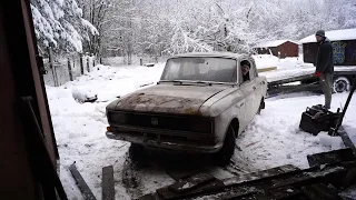 Купили Москвич 25 лет стоял в гараже