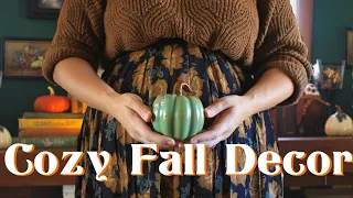 Cozy Fall Feelings || Decorating for fall in my usual chaos hobbit way