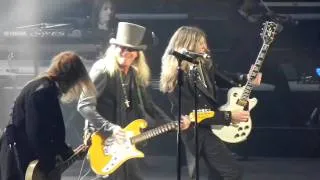 TSO & Cheap Trick - I Want You to Want Me 12/11/10 Tampa
