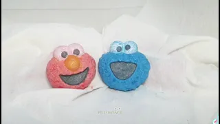 Elmo and Cookie Monster Bath Bomb by Pillowfaceid