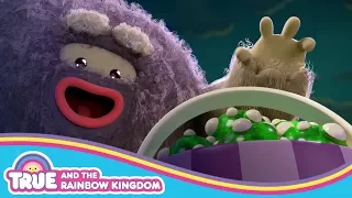 Never Eat A Tricky Treat! | Tricky Treat Day Episode Clip | True and the Rainbow Kingdom Season 4