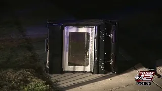 Appliances toppling from truck during chase were stolen, deputies say