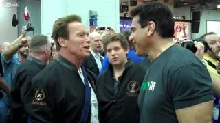 Arnold Schwarzenegger and Lou Ferrigno meet at the Arnold Classic Expo