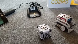 Anki Cozmo robot unboxing and review/play demo in 2022 even though it's from 2017😂 #cozmo #unboxing