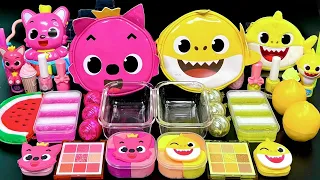 [ASMR]Mixing "PinkFong VS  BabyShark"  MakeUp Eyeshadow Into Clear Slime. satisfying  (268)