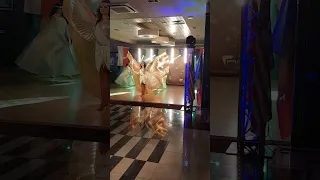 Pokaz Tańca ze skrzydłami - Show Heels Dance