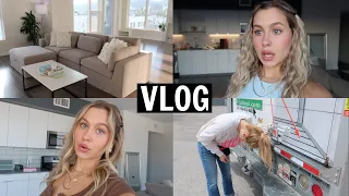 VLOG: Moving to a new apartment!