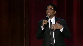 D.L. Hughley LOVES Scandal!