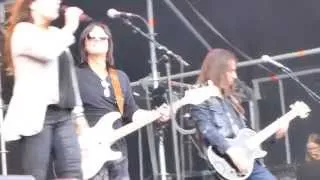 ROBIN BECK - Save Up Your Tears [Sweden Rock Festival 2014]