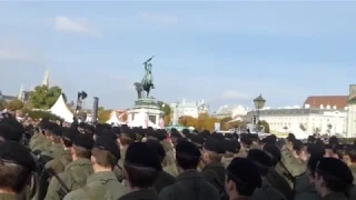 Angelobung Bundesheer am Nationalfeiertag 26.10.2015 + Bundeshymne