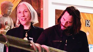 Keanu Reeves Tells About His Girlfriend!