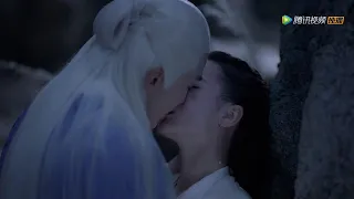 Di Jun Kiss Feng Jiu Right After She Wakes Up | Eternal Love of Dream 三生三世枕上书 | EP42 | ENG SUB