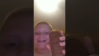 eating outback bread pt 1