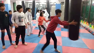 KICKS TRAINING UKA DOJO