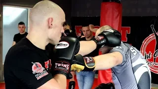 Seminarium z Tomaszem Sararą w Fight Academy Ostrołęka