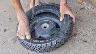 Tubeless Tyre fitment procedure by local mistiri