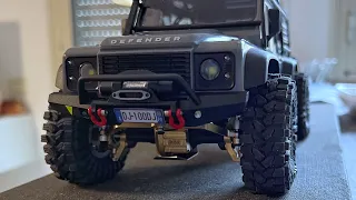 TRAXXAS TRX4m Defender Land Rover