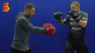 Ударная техника MMA Карлоса Кондита. Коронные ударные комбинации и техника боя