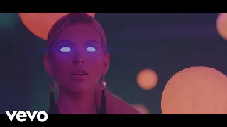 Maluma - Extrañándote (Pseudo Video) ft. Zion & Lennox