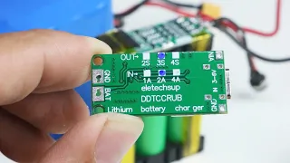 ชาร์จแบต 12.6V ด้วยหัวชาร์จ USB 5V Step-Up 5V To 12.6V Li-Ion 18650