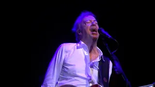 Boz Scaggs-Loan Me a Dime live in Milwaukee,WI 7-8-18